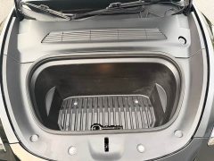 Tesla Model Y Standard Range RWD - ფოტო 10