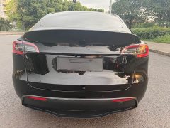 Tesla Model Y Standard Range RWD - ფოტო 6