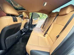 Lexus ES 200 Premium Edition - ფოტო 14