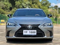 Lexus ES 200 Premium Edition - ფოტო 2