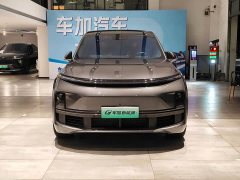 Li Auto L8 Pro - ფოტო 2