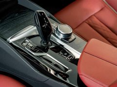 BMW 5 Series 530Li Premier M Sport Package - ფოტო 11