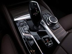 BMW 5 Series Facelift 530Li Luxury Package - ფოტო 10