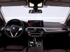 BMW 5 Series Facelift 530Li Luxury Package - ფოტო 5