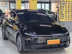 Tesla Model Y L Long Range All-Wheel Drive - ფოტო 3