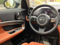 BMW MINI Countryman Facelift 1.5T Cooper Connoisseur - ფოტო 17