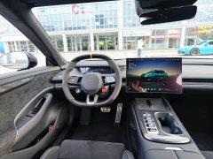 Xiaomi SU7 Ultra - ფოტო 11