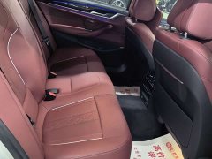 BMW 5 Series Facelift 525Li Luxury Package - ფოტო 12
