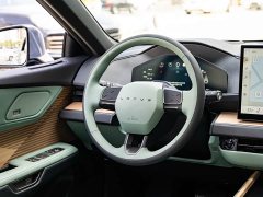 Lexus ES 300h - ფოტო 14
