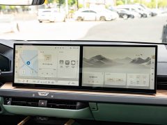 Lexus ES 300h - ფოტო 16