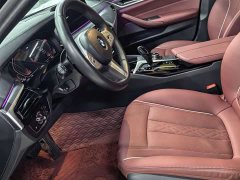 BMW 5 Series 530Li Premier M Sport Package - ფოტო 4