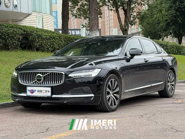 Volvo S90 Plug-in Hybrid T8 E-Drive Hybrid Zhiyue Luxury Edition