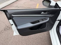 Volkswagen Lingdu L 280TSI DSG Dazzling Red Edition - ფოტო 6