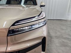 Nio Lerado L90 Ultra Six-Seater - ფოტო 14