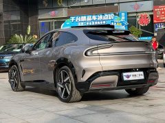 Xiaomi YU7 Four-Wheel Drive Max Edition - ფოტო 4