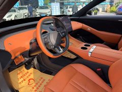 Xiaomi YU7 Four-Wheel Drive Max Edition - ფოტო 7