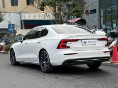 Volvo S60 T4 Intelligent Luxury Edition - ფოტო 4