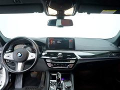 BMW 5 Series Facelift 525Li M Sport Package - ფოტო 3