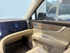 AITO Wenjie M9 Extended Range Ultra 52kWh 6-Seater with 192-Line LiDAR - ფოტო 16