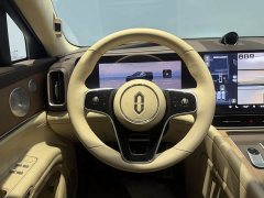 AITO Wenjie M9 Extended Range Ultra 52kWh 6-Seater with 192-Line LiDAR - ფოტო 17