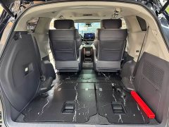 Toyota Sienna 2.5L Hybrid Comfort Edition - ფოტო 8