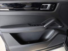 Porsche Cayenne 3.0T - ფოტო 18