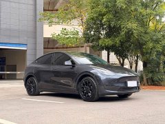 Tesla Model Y Long Range All-Wheel Drive - photo 3
