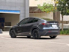 Tesla Model Y Long Range All-Wheel Drive - photo 7