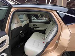 Nissan ARIYA Two-Wheel Drive Long Range Top Configuration - ფოტო 10