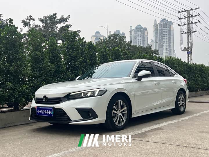 Honda Civic 240TURBO CVT Dynamic Edition