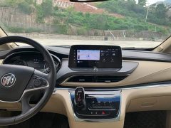 Buick GL8 Land Business Class Smart Edition - ფოტო 17