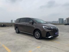 Buick GL8 Land Business Class Smart Edition - ფოტო 4