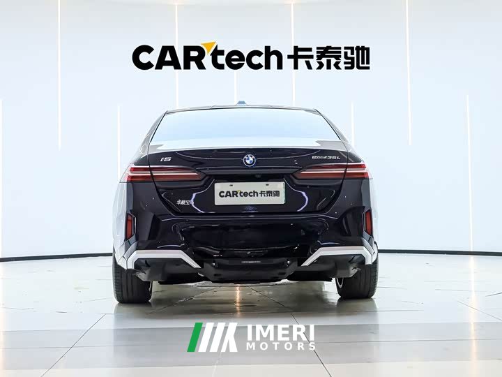 BMW i5 eDrive 35L M Sport Package - ავტომობილი ჩინეთიდან