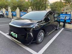 Buick Zhijing Shijia Wanjia Edition - ფოტო 1