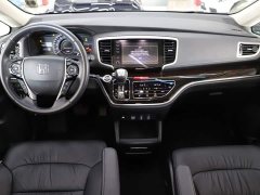 Honda Odyssey 2.0L Deluxe Edition - ფოტო 14