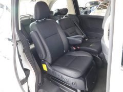 Honda Odyssey 2.0L Deluxe Edition - ფოტო 17
