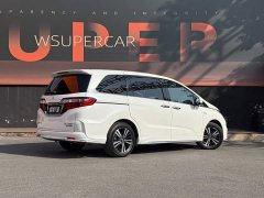 Honda Odyssey 2.0L Deluxe Edition - ფოტო 3
