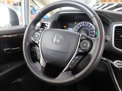 Honda Odyssey 2.0L Deluxe Edition - ფოტო 9
