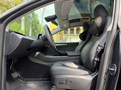 Tesla Model Y Long Range All-Wheel Drive - ფოტო 7