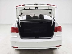 Volkswagen Santana 1.5L Automatic Comfort National VI - ფოტო 10
