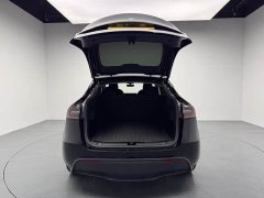 Tesla Model Y Long Range All-Wheel Drive - ფოტო 11