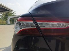 Toyota Camry 2.0G Luxury - ფოტო 10