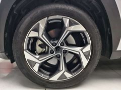 Geely Boyue L 2.0TD DCT Flagship - ფოტო 8