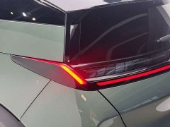 Zeekr X Four-Wheel Drive YOU Edition 5-Seater - ფოტო 12