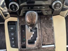 Toyota Alphard Hybrid 2.5L Premium Edition - ფოტო 15