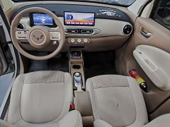 Wuling Hongguang MINIEV Fourth Generation Four-Door Advanced Edition - ფოტო 9