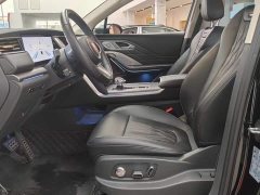 FAW Red Flag HS7 PHEV 2.0T PHEV AWD Flagship Comfort 6-Seater - ფოტო 15