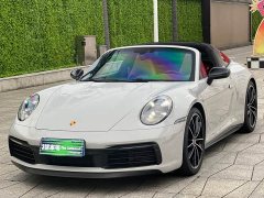 Porsche 911 Targa 4 3.0T - ფოტო 1