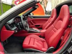 Porsche 911 Targa 4 3.0T - ფოტო 10