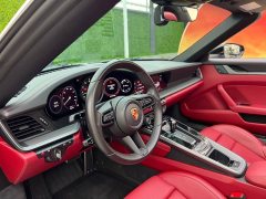 Porsche 911 Targa 4 3.0T - ფოტო 9